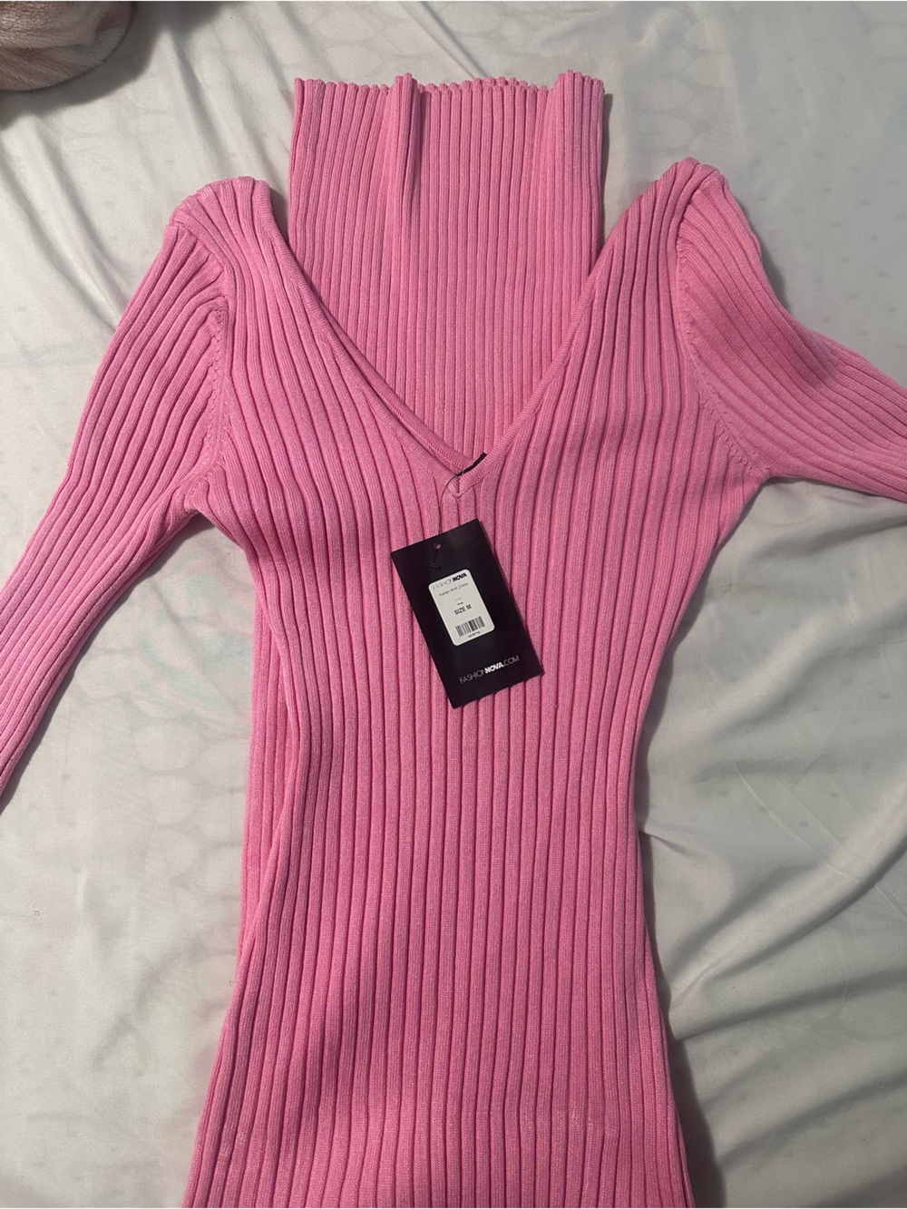 Fashion Nova Pink Ribbed V-Neck Bodycon Sweater Dress